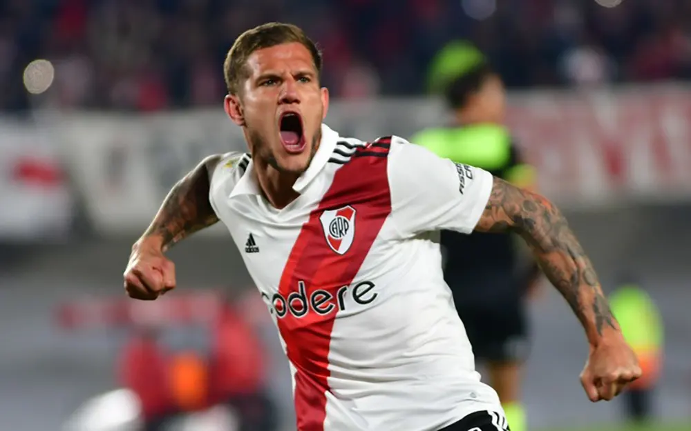 Bruno Zuculini dejó River y regresa a su primer amor: Racing de Avellaneda