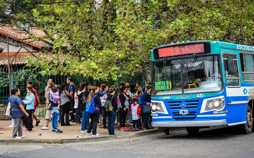 Cómo impacta en los vecinos de Escobar el tarifazo en el transporte público