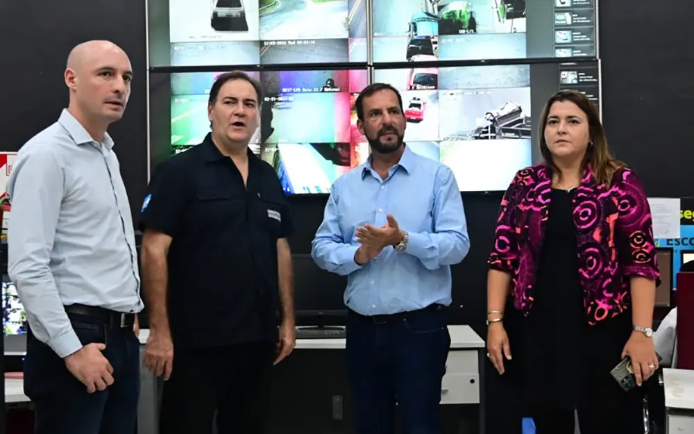 El ministro de Seguridad de la provincia visitó Escobar y se reunió con Sujarchuk