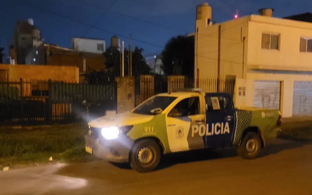 Una mujer discutió con su pareja en Garín y lo apuñaló: está detenida