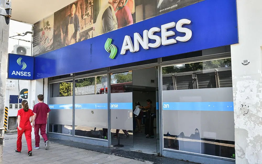 Avance libertario en ANSES: quiénes son los nuevos gerentes en Escobar y Garín