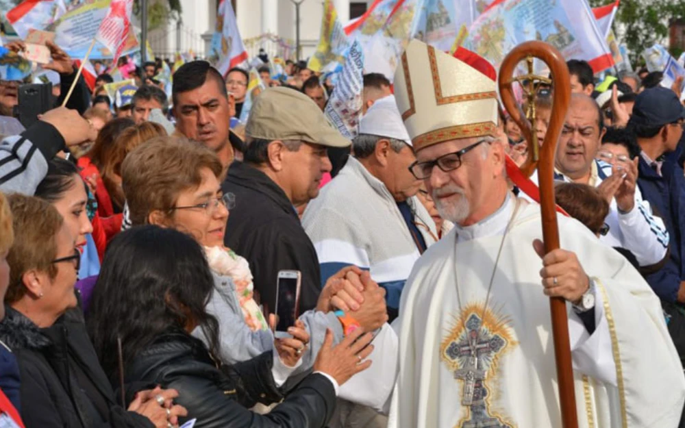 Egresado del Colegio San Vicente de Escobar fue nombrado arzobispo por el Papa