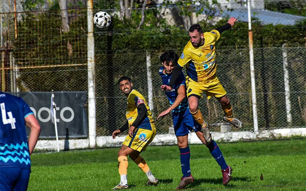 La Fraternidad debutó con una derrota en el Torneo Regional Federal